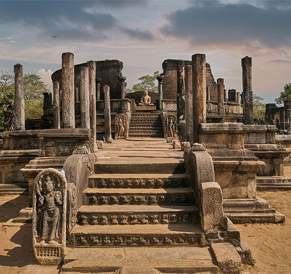 LT Polonnaruwa Destination